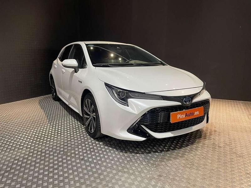 Usado Toyota Corolla Style 180 CV (132 kW) 2021 Blanco Berlina