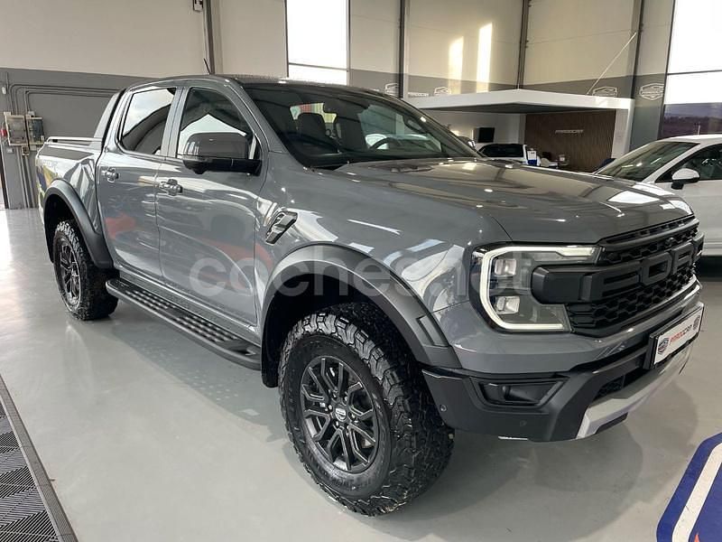 Nuevo Ford Ranger Raptor 210 CV (154 kW) 2025 Gris / plata Pickup/Camioneta