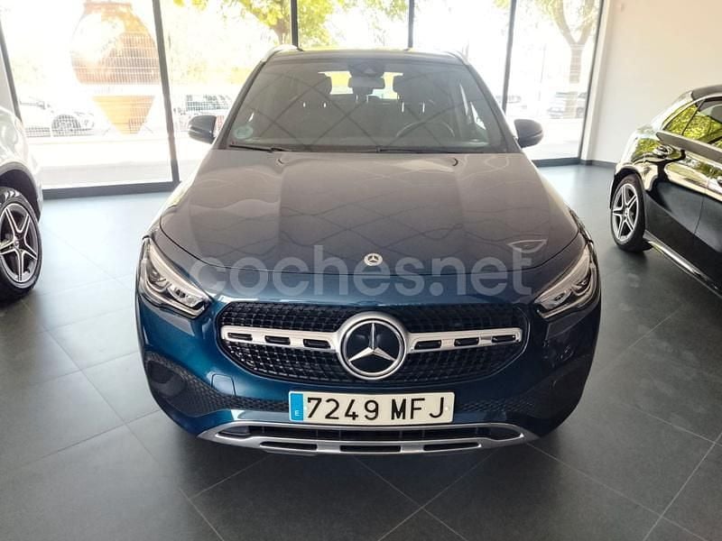 Azul Usado 2023 Mercedes GLA200 SUV | 35.900 € (Un poco caro) - Imagen 1/4
