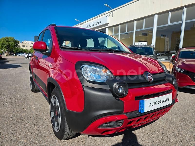 Rojo Usado 2023 Fiat Panda Red Utilitario | 13.900 € (Precio justo) - Imagen 1/4