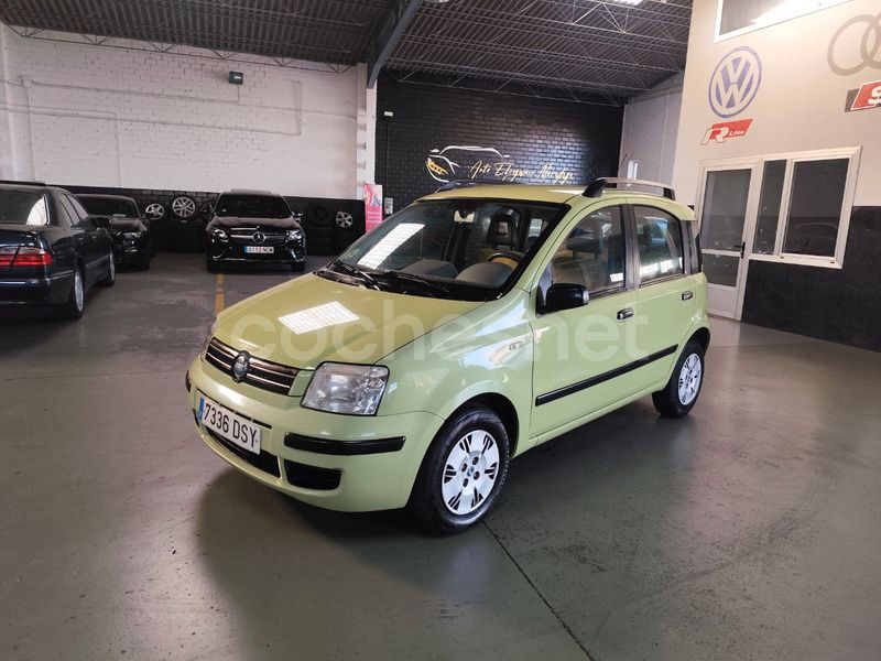 Verde Usado 2005 Fiat Panda Dynamic Utilitario | 2500 € (Precio justo) - Imagen 1/4