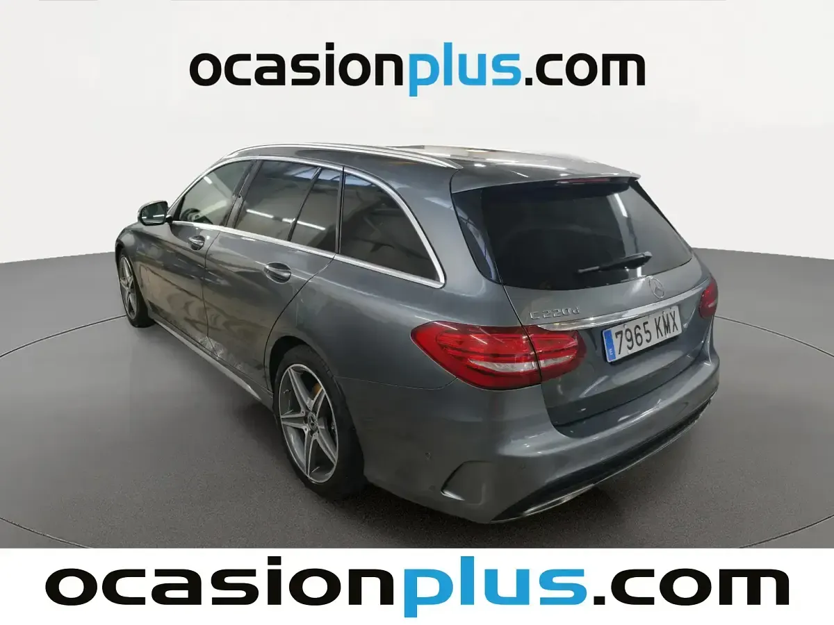 Usado Mercedes 220 170 CV (125 kW) 2018 Gris Familiar