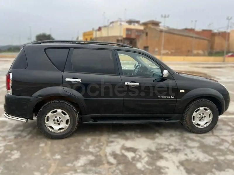 Usado Ssangyong (KGM) Rexton Limited 186 CV (136 kW) 2005 Negro SUV