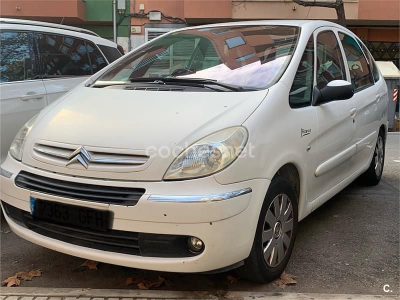 Usado Citroën Xsara Picasso Exclusive 110 CV (80 kW) 2008 Blanco Monovolumen