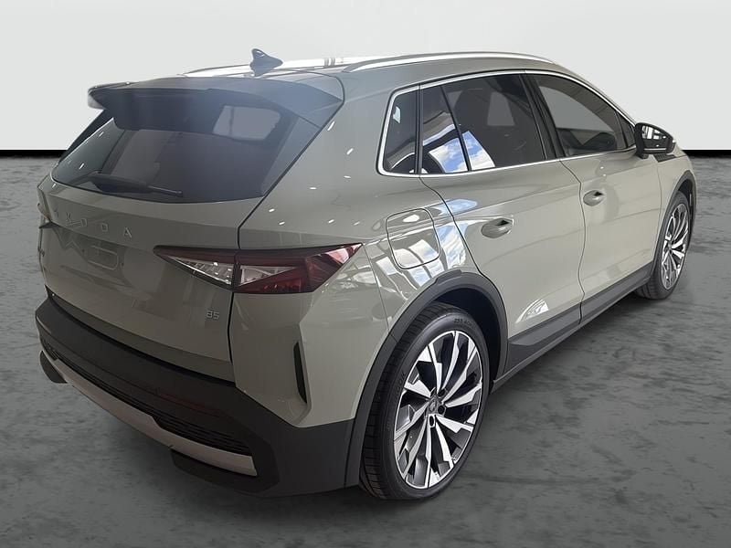 Usado Skoda Elroq 209 kW (285 CV) 2025 Verde timiano SUV