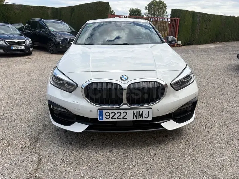 Usado BMW 118 150 CV (110 kW) 2020 Blanco Berlina
