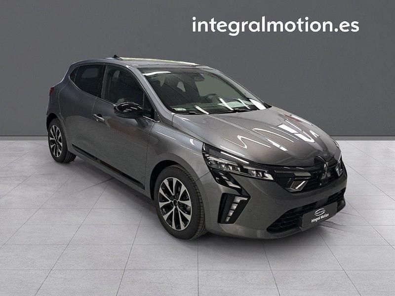 Usado Mitsubishi Colt 91 CV (66 kW) 2025 Gris Berlina