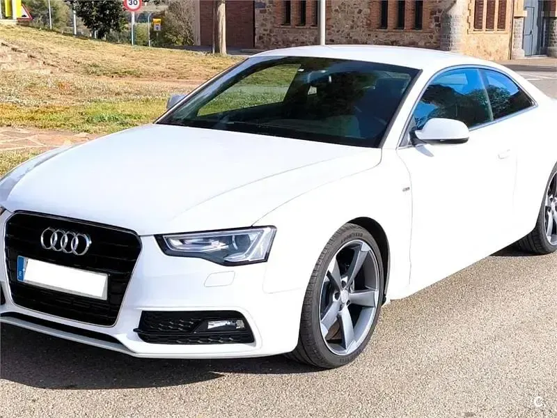 Usado Audi A5 S-Line 177 CV (130 kW) 2012 Blanco Coupe