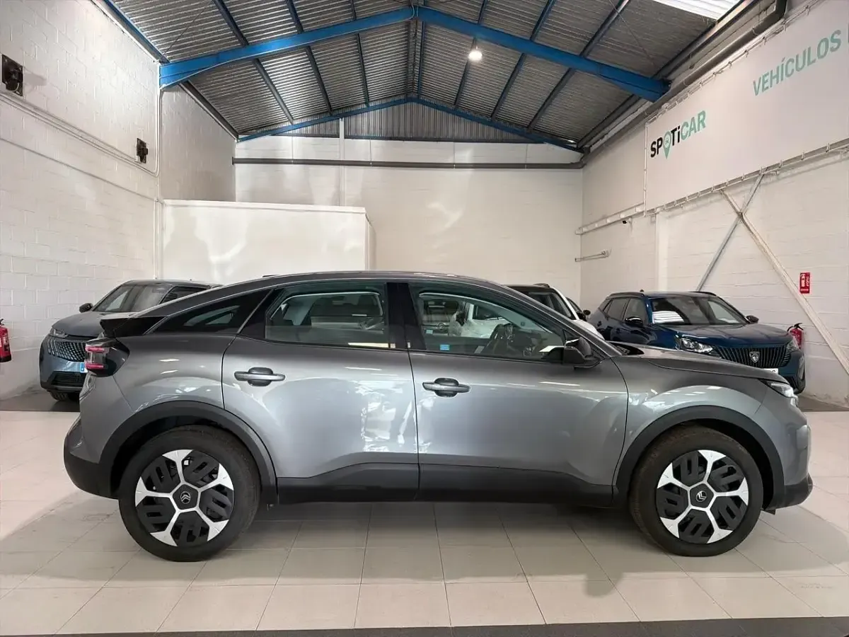 Usado Citroën C4 136 CV (100 kW) 2025 Gris SUV