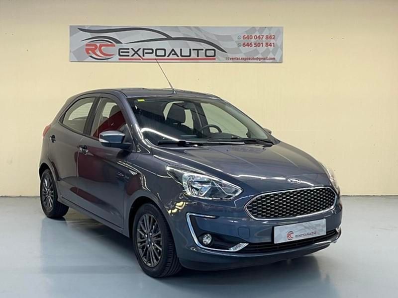 Usado Ford Ka Plus Active 86 CV (63 kW) 2018 Gris Utilitario