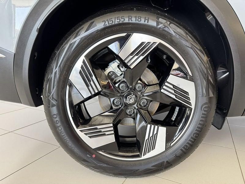 Usado Renault Symbioz Techno 140 CV (102 kW) 2025 Gris / plata SUV