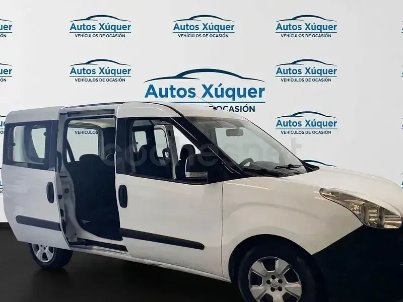 Usado Opel Combo Selective 90 CV (66 kW) 2014 Blanco Monovolumen