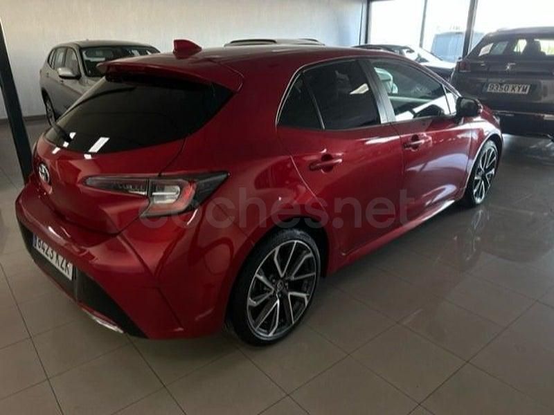 Usado Toyota Corolla 180 CV (132 kW) 2019 Granate Berlina