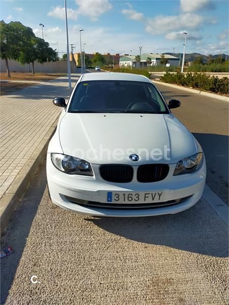 Blanco Usado 2007 BMW 120 Utilitario | 6300 € (Precio justo) - Imagen 1/4