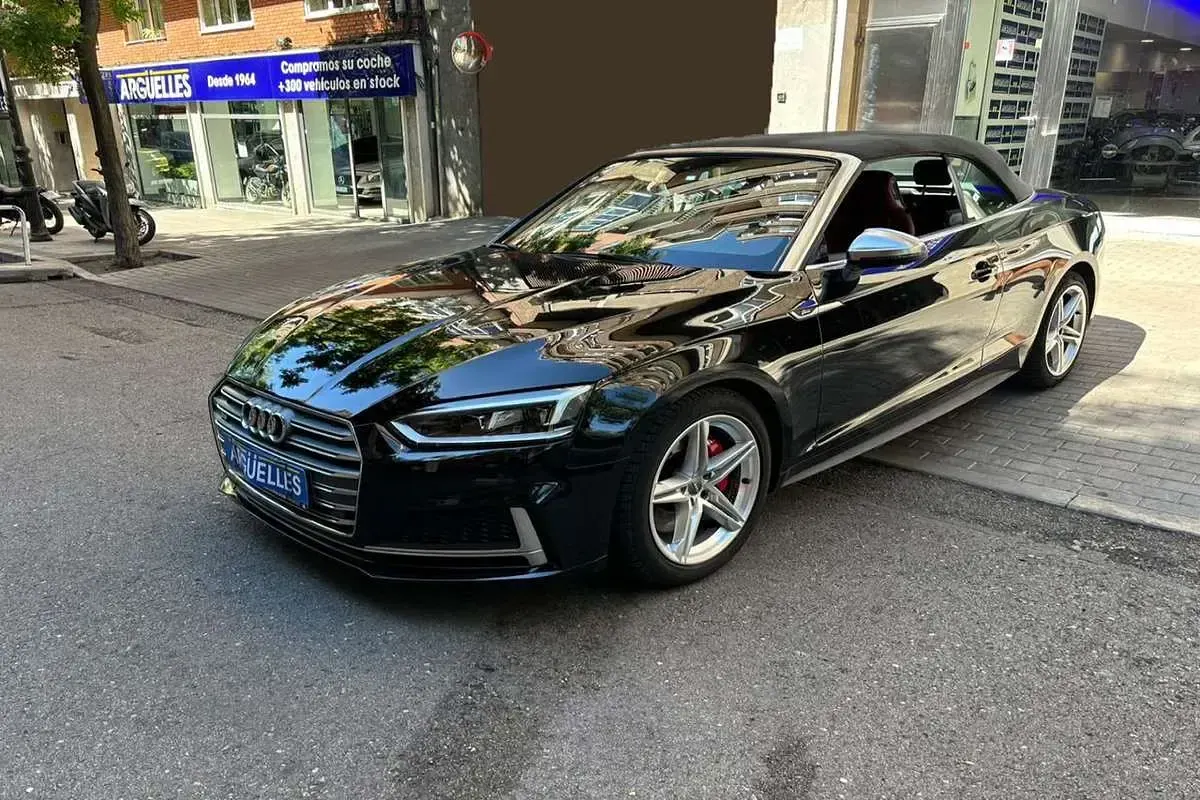 Usado Audi S5 Cabriolet Ambiente 354 CV (260 kW) 2018 Negro Descapotable