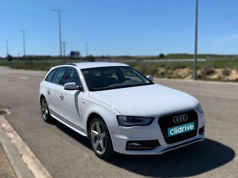 Usado Audi A4 Premium 150 CV (110 kW) 2015 Blanco Familiar