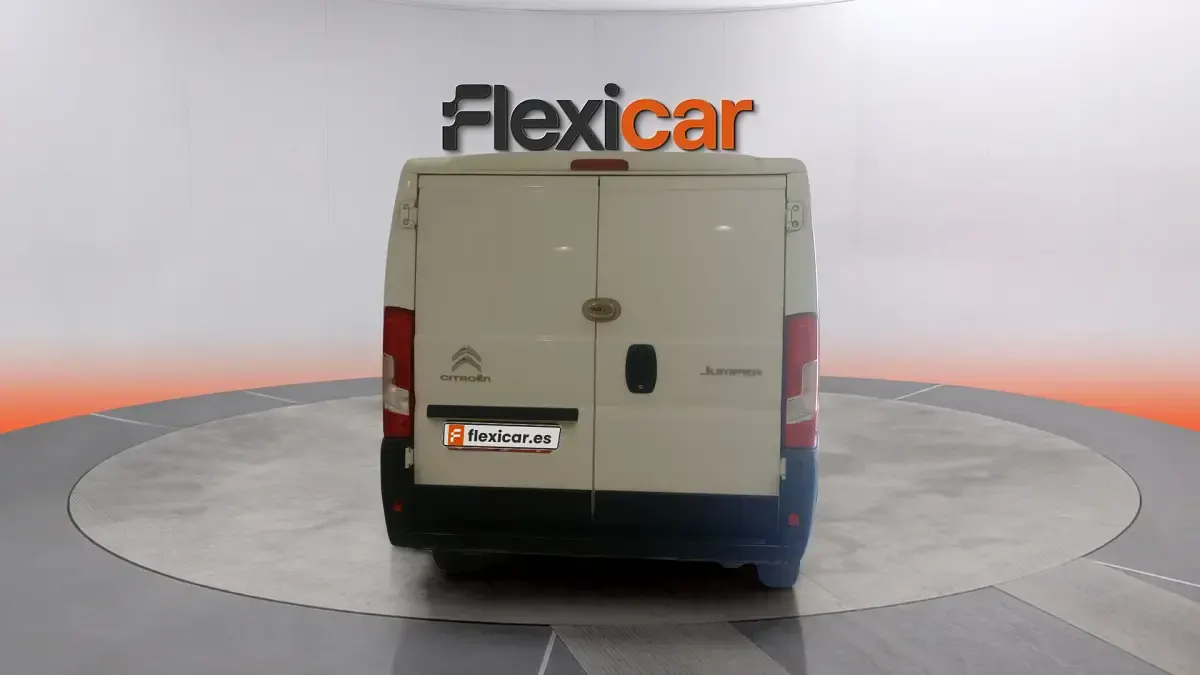 Usado Citroën Jumper 131 CV (96 kW) 2018 Blanco Monovolumen