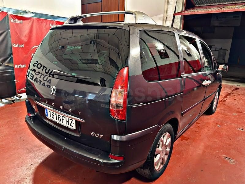 Usado Peugeot 807 130 CV (95 kW) 2006 Negro Monovolumen
