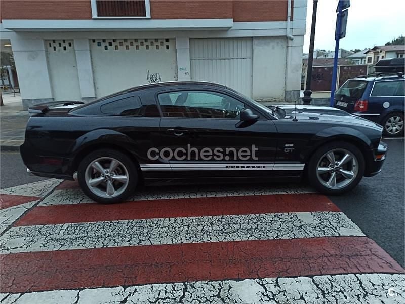 Usado Ford Mustang GT 418 CV (307 kW) 2016 Negro Coupe