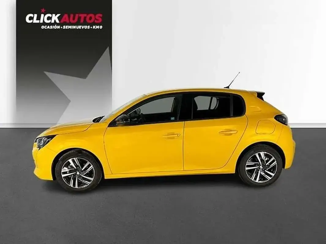 Usado Peugeot 208 Allure 101 CV (74 kW) 2023 Amarillo Utilitario
