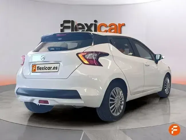 Usado Nissan Micra Acenta 92 CV (67 kW) 2021 Blanco Utilitario