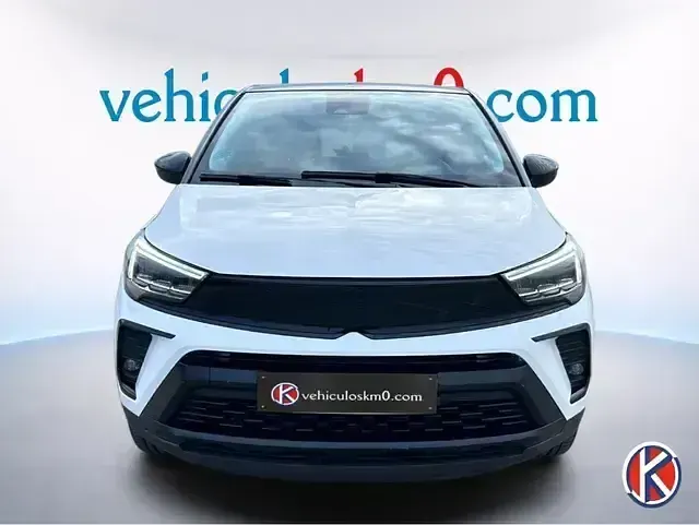 Usado Opel Crossland 110 CV (80 kW) 2023 Blanco SUV