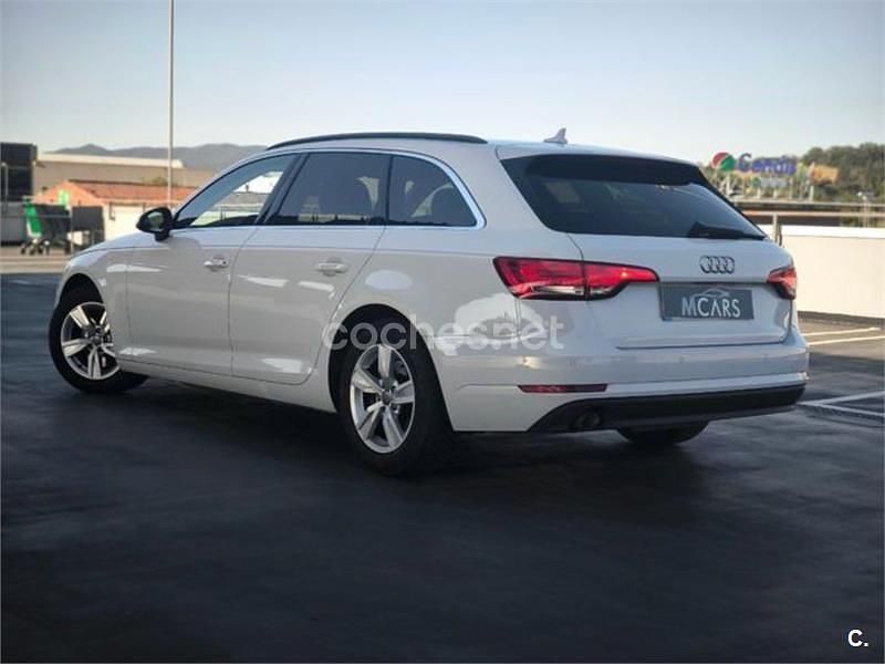 Usado Audi A4 150 CV (110 kW) 2017 Blanco Familiar
