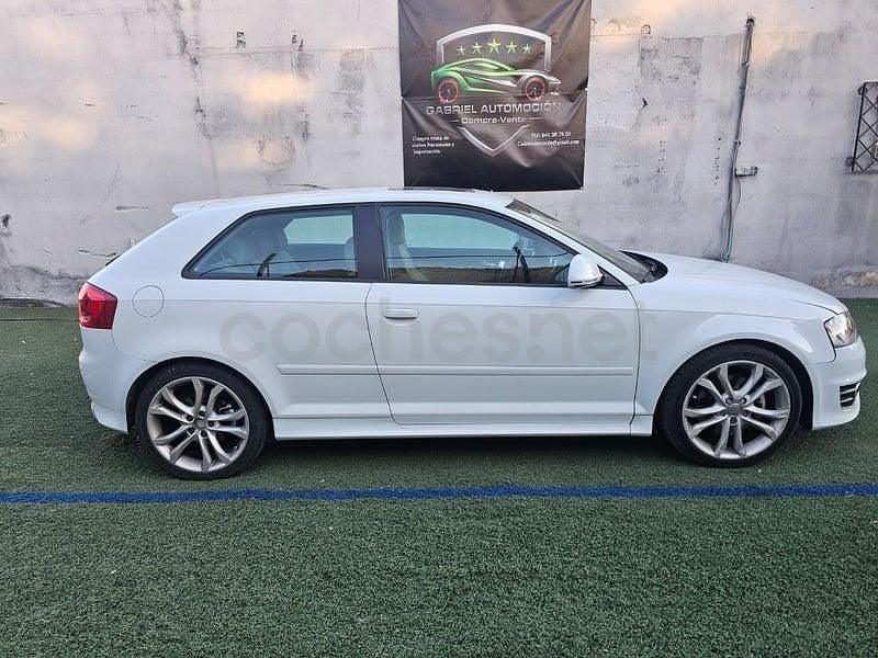 Usado Audi A3 Ambition 200 CV (147 kW) 2010 Blanco Utilitario