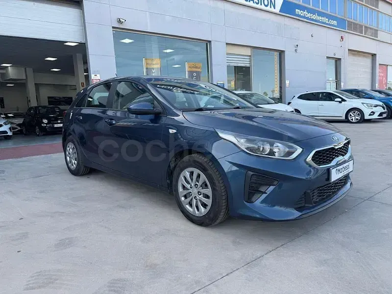Usado Kia Ceed 120 CV (88 kW) 2020 Azul Utilitario