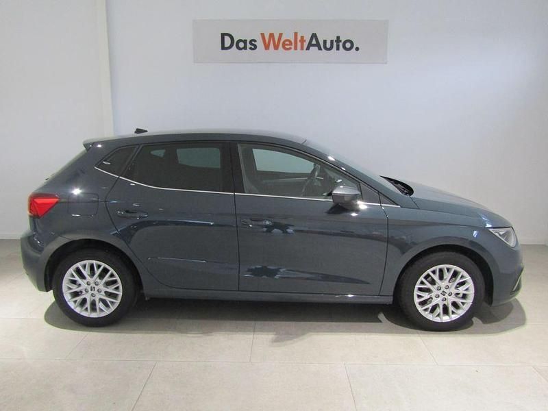Usado Seat Ibiza 116 CV (85 kW) 2025 Azul Berlina