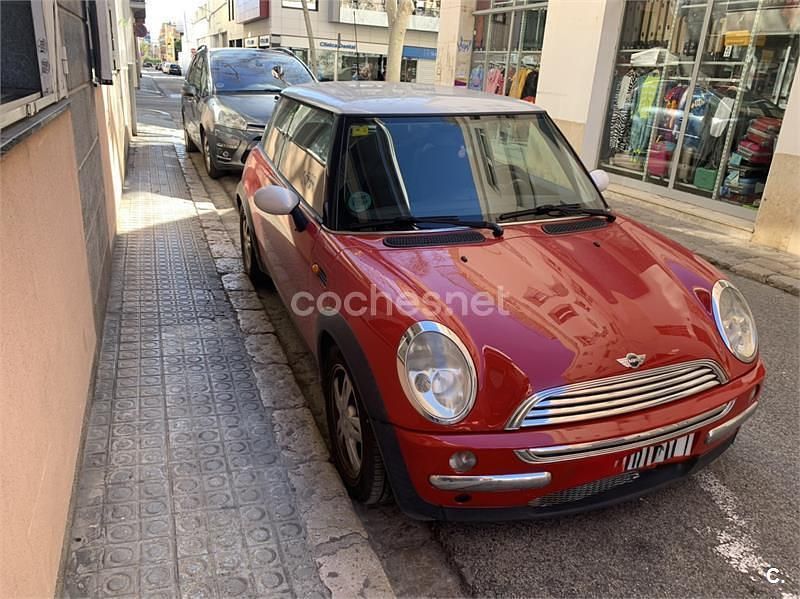 Usado Mini Cooper 115 CV (84 kW) 2005 Rojo Utilitario