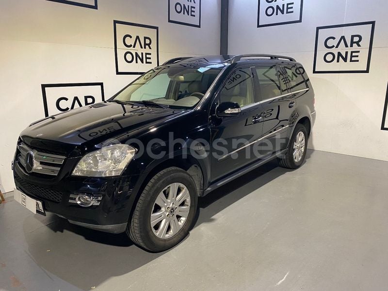 Negro Usado 2008 Mercedes GL420 SUV | 18.990 € - Imagen 1/4
