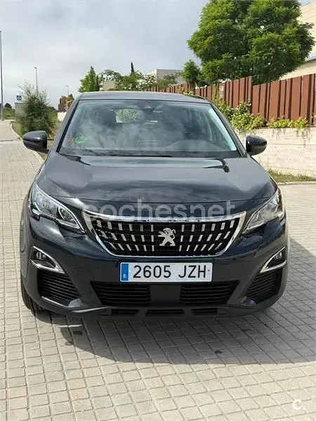 Usado Peugeot 3008 Active 130 CV (95 kW) 2017 Azul SUV