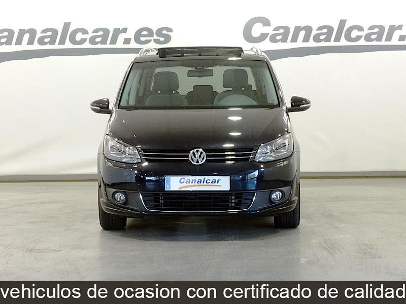 Usado VW Touran Advance 140 CV (102 kW) 2014 Negro Monovolumen