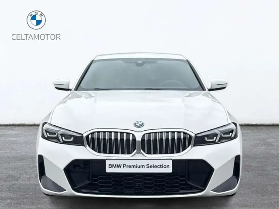 Nuevo BMW 330e Shadowline 292 CV (214 kW) 2026 Blanco Berlina