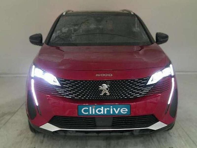 Usado Peugeot 5008 GT 131 CV (96 kW) 2021 Rojo SUV