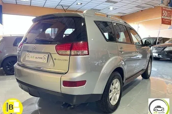 Usado Citroën C-Crosser Exclusive 160 CV (117 kW) 2009 Plateado SUV