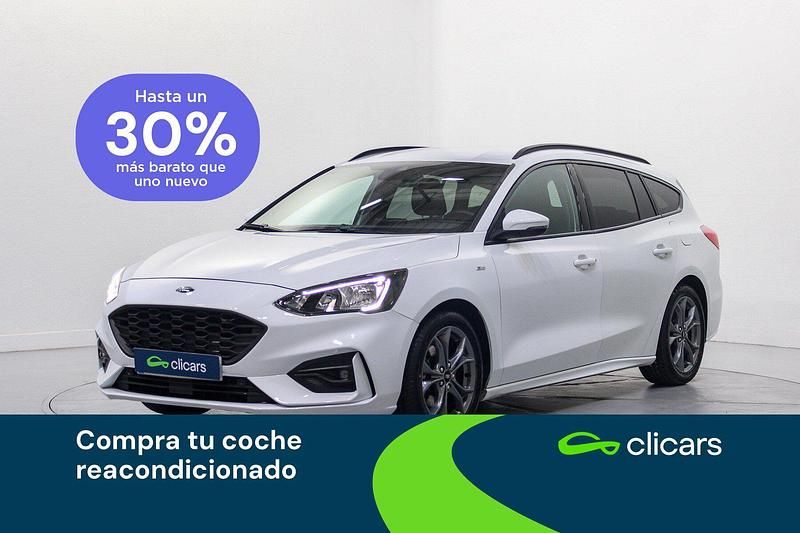 Usado Ford Focus Trend 125 CV (91 kW) 2019 Blanco Familiar
