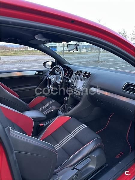 Usado VW Golf VI GTI 210 CV (154 kW) 2010 Rojo Utilitario