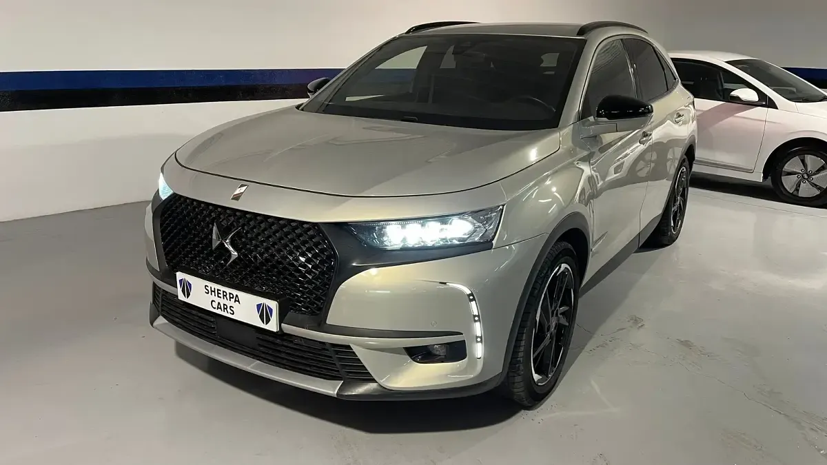 Usado DS Automobiles DS7 Crossback Performance 225 CV (165 kW) 2021 Gris SUV
