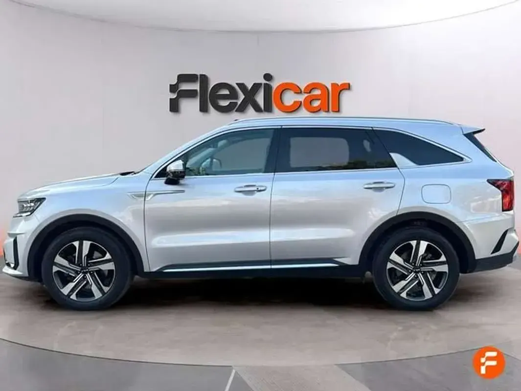 Usado Kia Sorento 193 CV (141 kW) 2023 Gris SUV