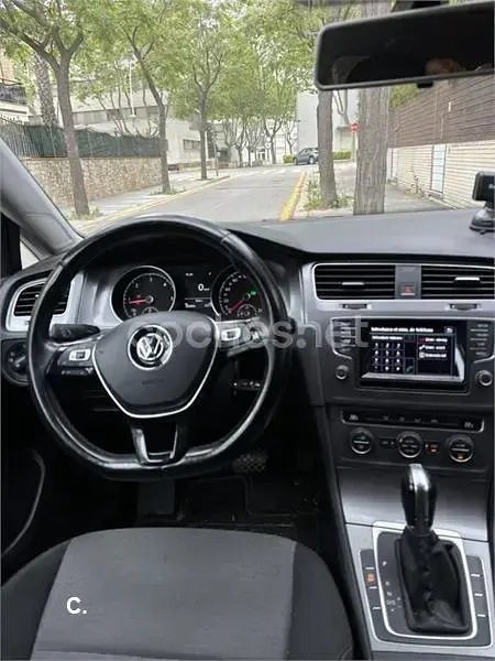 Usado VW Golf VII 105 CV (77 kW) 2013 Negro Berlina