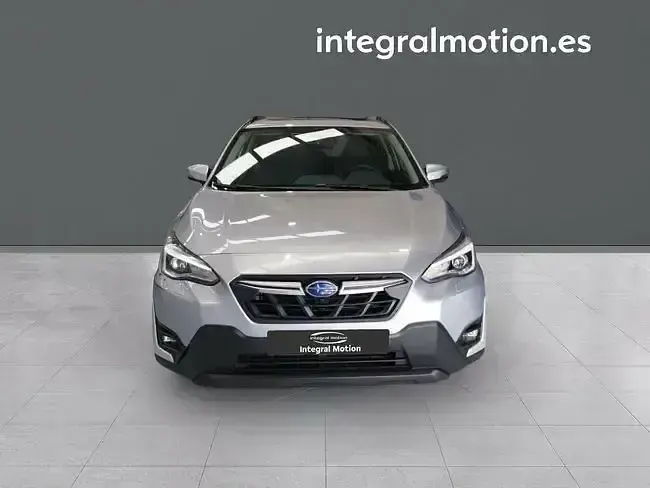Usado Subaru XV 150 CV (110 kW) 2023 Gris SUV