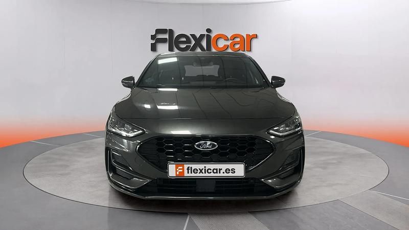 Usado Ford Focus ST-Line 125 CV (91 kW) 2023 Gris Berlina