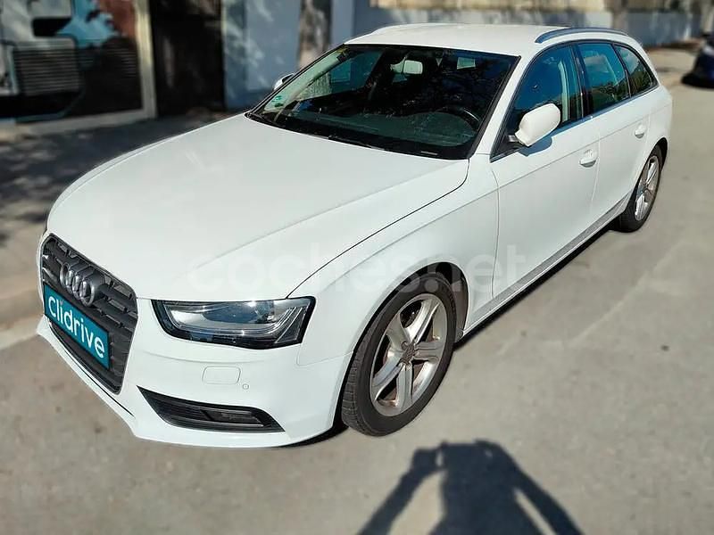 Usado Audi A4 Premium 136 CV (100 kW) 2012 Blanco Familiar