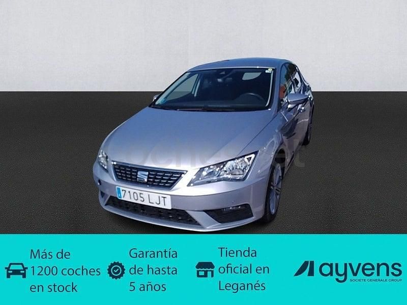 Usado Seat Leon XCELLENCE 130 CV (95 kW) 2020 Gris / plata Berlina