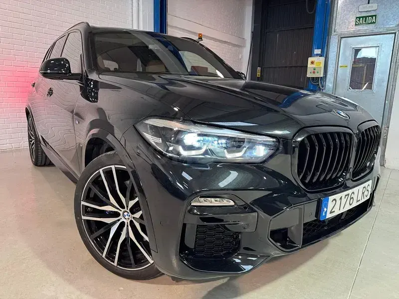 Usado BMW X5 Comfort Edition 286 CV (210 kW) 2021 Negro SUV