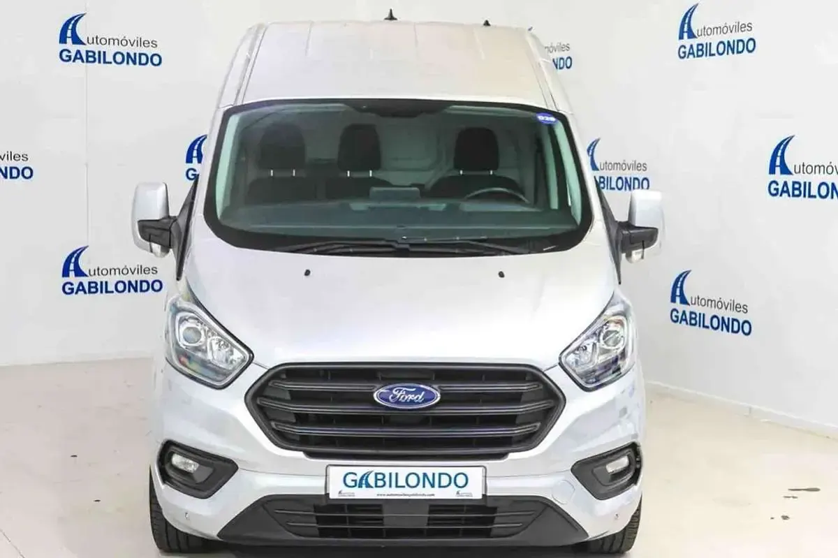 Usado Ford Transit Custom 106 CV (77 kW) 2019 Gris Van