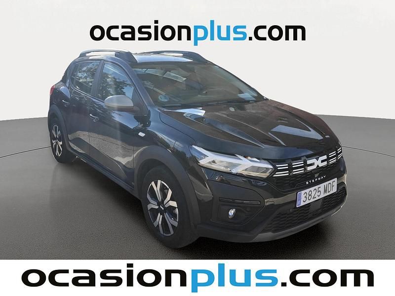 Usado Dacia Sandero Expression 101 CV (74 kW) 2023 Negro Utilitario