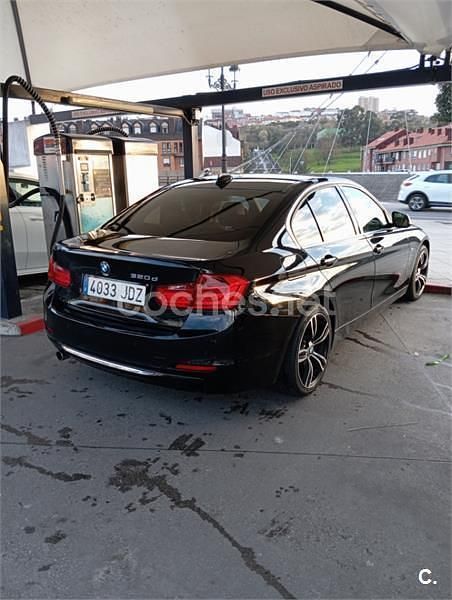Usado BMW 320 Efficient Dynamics 163 CV (119 kW) 2015 Negro Berlina